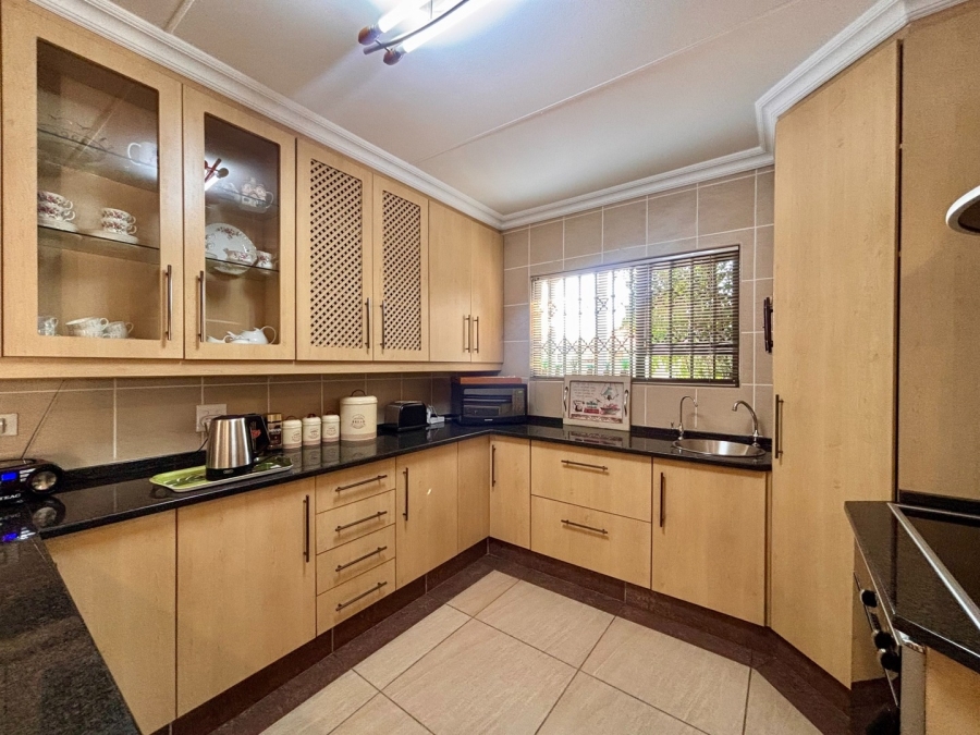 3 Bedroom Property for Sale in Flamwood North West